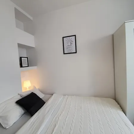 Apartamento 4 Sypialnie I Salon - Zaspa